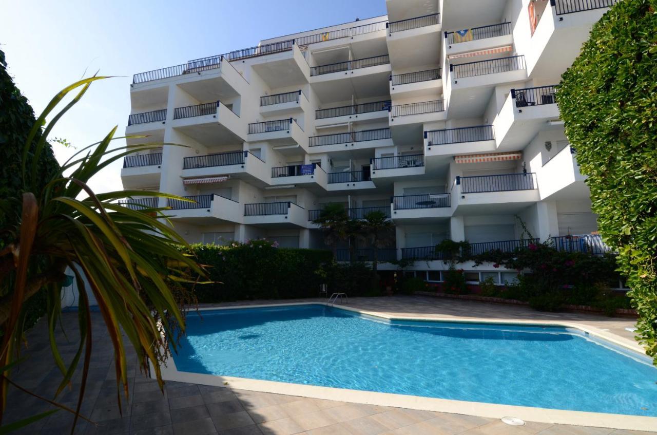 Passeig Del Mar - Apartamentos Primera Linea L' Escala Exterior foto
