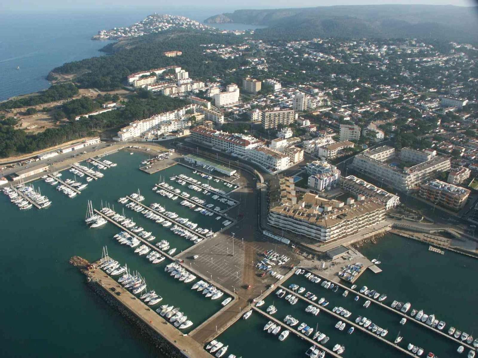 Passeig Del Mar - Apartamentos Primera Linea L' Escala Exterior foto